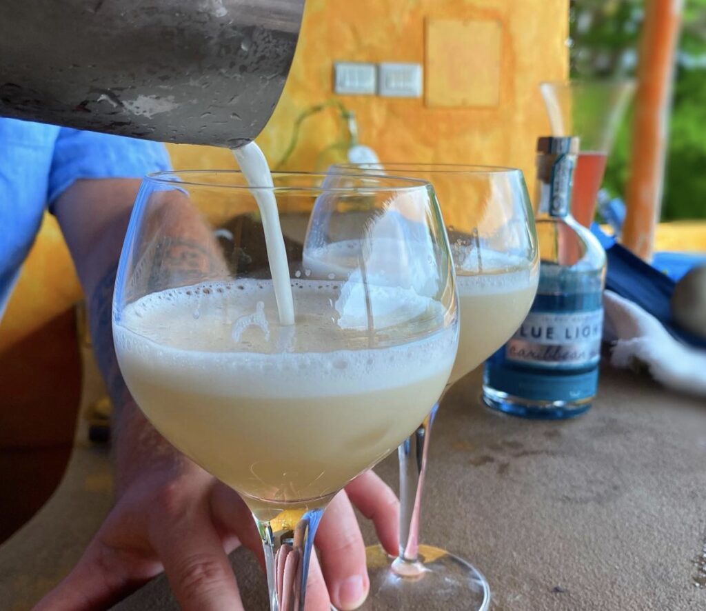 Caribbean gin and juice cocktail